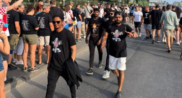 Thompsonovi obožavatelji iz Nepala pobrali simpatije publike