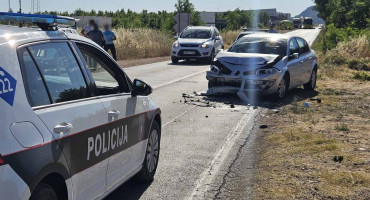 Jedna osoba smrtno stradala u teškoj prometnoj nesreći kod Ljubuškog