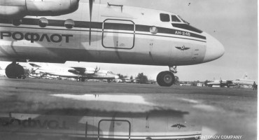 Ruski zrakoplov Antonov An-24 