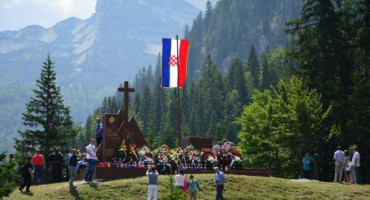 Franjevac prozvao političare: 'Stipića livada nije politička pozornica, nego svetište natopljeno krvlju nevinih'