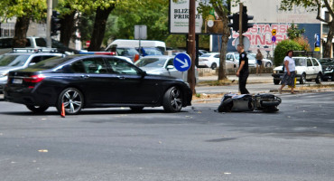 Prometna nesreća u Mostaru, sudar automobila i motocikla