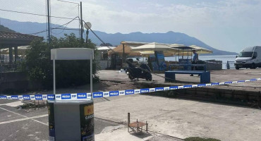 Užas na plaži u Budvi, ubio brata i njegovog sina