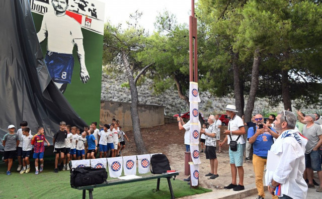 Blaž Slišković dobio mural u Splitu, stigao na svečanost