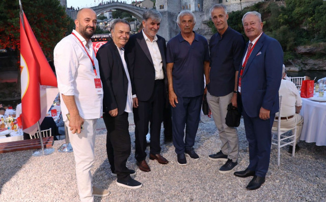 Donatorska večer Veleža ispod Starog mosta: 'Svake se godine moramo boriti za Europu, a ne za ostanak'