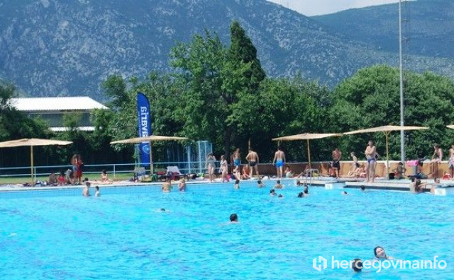 Spašen kupač na gradskom bazenu u Mostaru