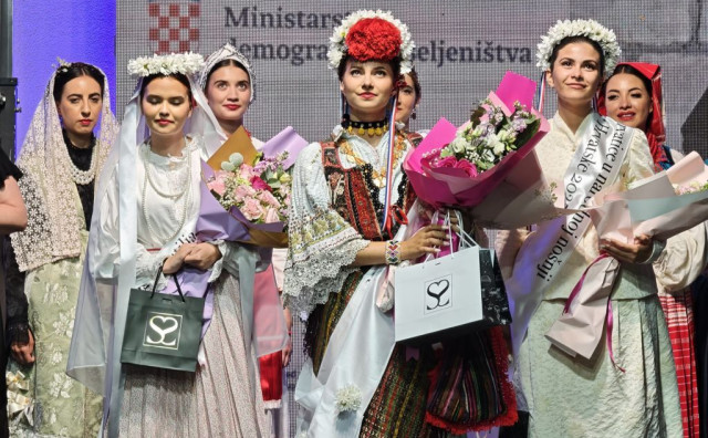 Najljepšom Hrvaticom u narodnoj nošnji izvan RH proglašena Marina Jurić