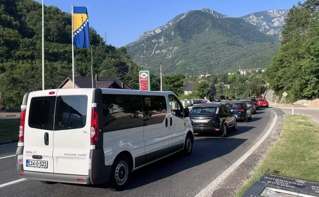 Kaos na putu Sarajevo – Mostar: Kolona kod Konjica duga 10 kilometara
