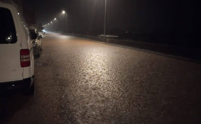 Snažno nevrijeme u Dalmaciji:  Stotine litara kiše u samo nekoliko sati, u Pločama palo preko 110 litara po kvadratu