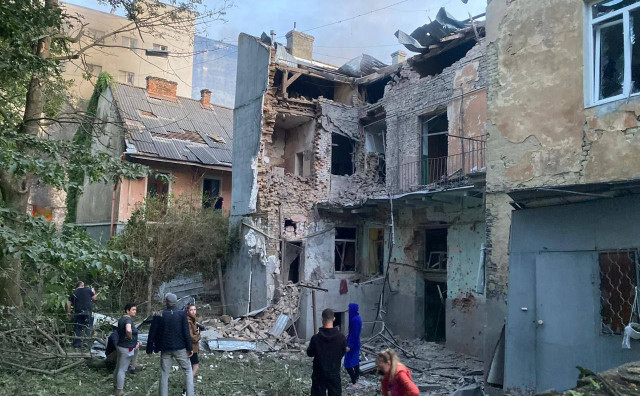 Rusija pokrenula napade na zapadnu Ukrajinu, eksplozije u blizini Poljske i Rumunjske