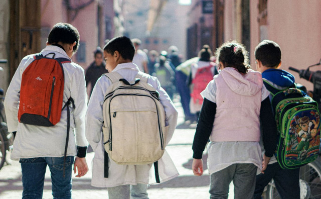 Djeca znaju skrolati, ali ne i držati bojicu: 4383 prvašića u Hrvatskoj dobila odgodu upisa