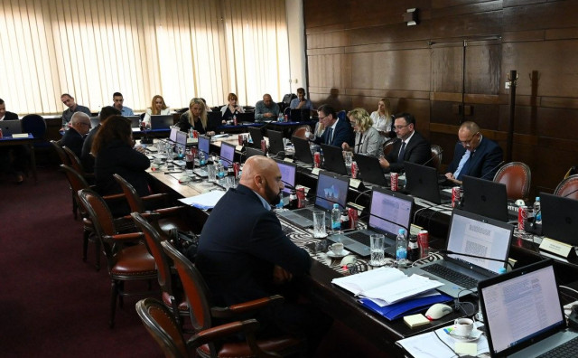 Vlada FBiH se sjetila pravedne energetske tranzicije pa najavila zaduženje od 80 milijuna KM