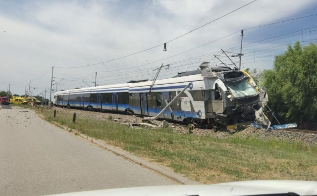 Stravična nesreća u Hrvatskoj, kamionom podletio pod vlak i poginuo