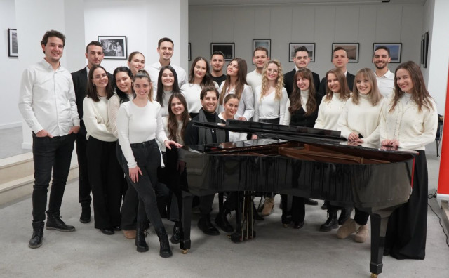 Mladi iz cijele BIH okupljeni oko zbora Amadeus poklonit će Mostaru još jedan koncert