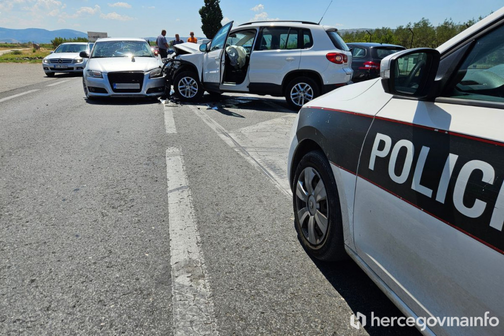 Prometna nesreća Bišće polje