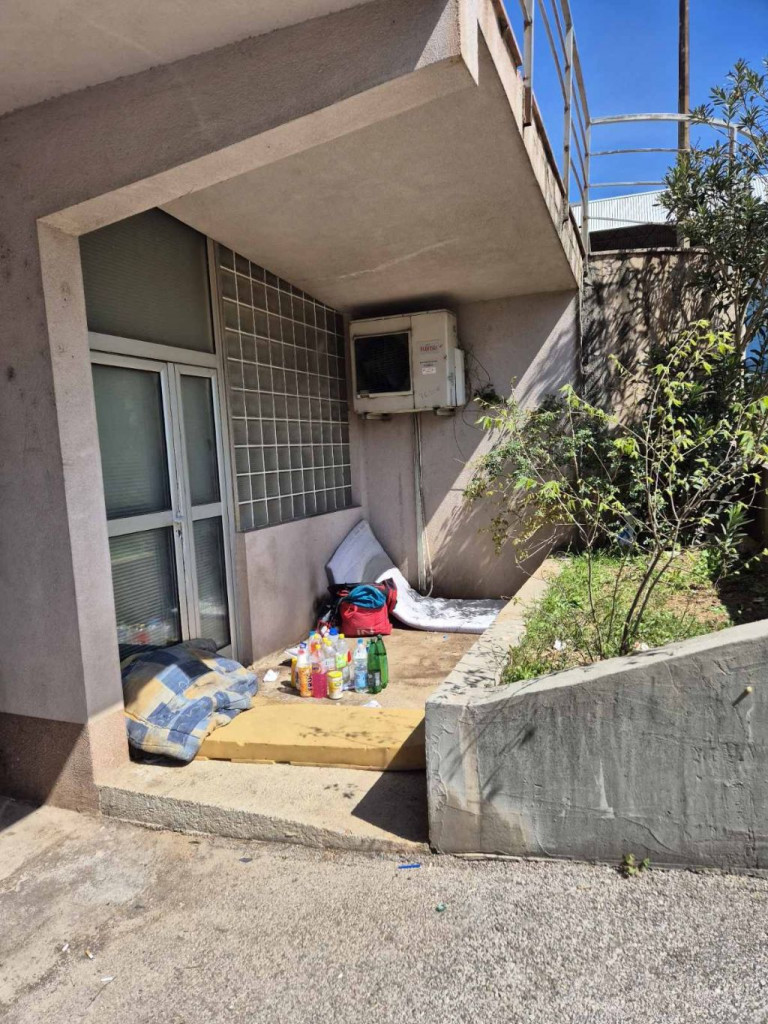 Stanari oko Željezničkog kolodvora