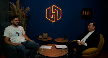 Biskup Petar Palić u podcastu 'Hercegovina'. Dotaknuli smo se odrastanja, hobija, Crkve i politike