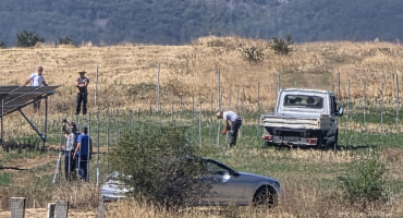 'Ćićko' nastavlja s gradnjom solarne elektrane bez valjane dozvole, danas se i osobno 'ukazao' na gradilištu