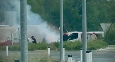 Oko 30 napadača, 6 ozlijeđenih, pun grad kamera i 0 privedenih