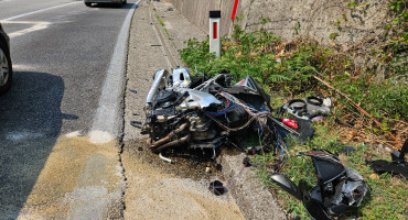 nesreća bijela motociklist