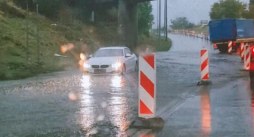 Mostar pod upozorenjem: Stižu obilna kiša i olujni udari