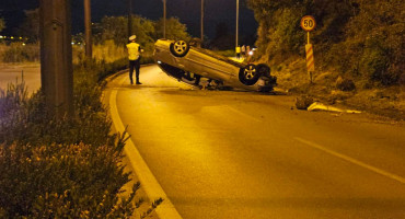 Prometna nesreća u Mostaru, Mercedes završio na krovu