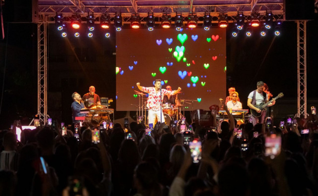 Adi Šoše u Mostaru održao koncert karijere