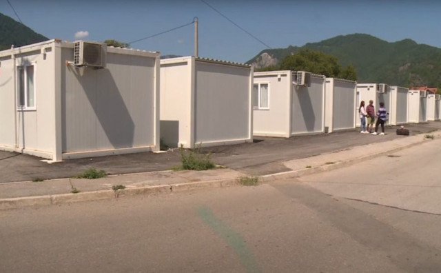 Stanovnici Donje Jablanice već deset mjeseci u kontejnerima čekaju bolji život