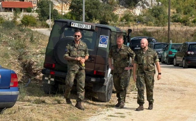 EUFOR stigao u Stolac na mjesto gdje 100-njak Bošnjaka gradi groblje
