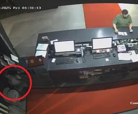 Snimka iz hotela Hills otkriva kako su nestale putovnice izraelskih gostiju