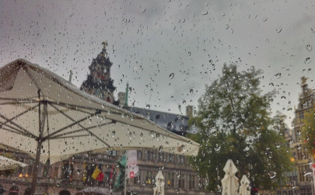 Stižu pljuskovi i grmljavina