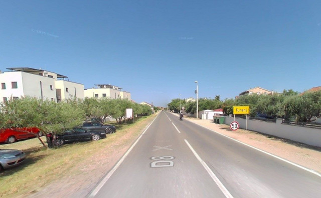 Kod Biograda zaustavljen vozač iz BiH, bio je pod utjecajem droga i bez vozačke