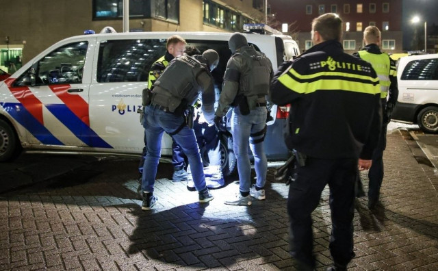 Migrant u Amsterdamu tražio azil pa izbo 17-godišnjakinju i silovao ženu