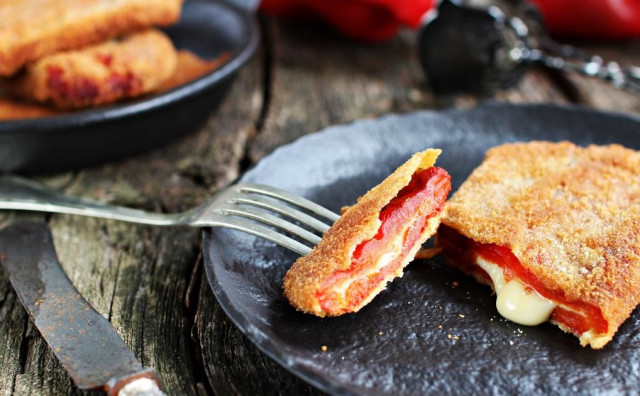 Pečene paprike punjene sirom, jednostavno, brzo i neodoljivo ukusno