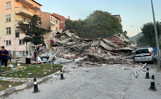 Nekoliko snažnih potresa pogodilo zapadnu Tursku