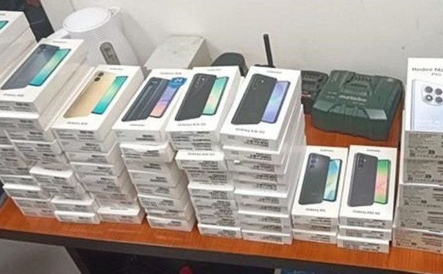 Državljaninu BiH zaplijenili stotine mobitela, mora platiti visoku kaznu