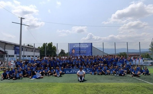 Zlatko Dalić se u Livnu slikao s hrvatskim pjevačem, fotografija oduševila brojne