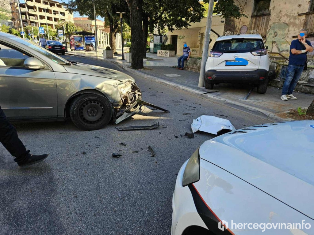 Prometna kod Staklene banke