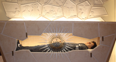 Carlo Acutis postaje svetac: Kako je programer i volonter zvani 'Božji influencer' postao prvi kanonizirani milenijalac