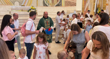 Mostar dobio novog gvardijana: Fra Mario Knezović održao prvu misu