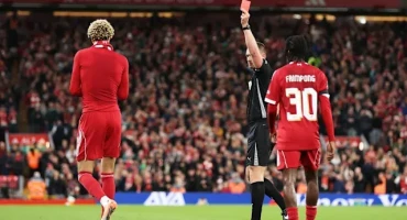 Liverpoolov napadač dugo će pamtiti crveni karton