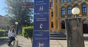 Informativne table u Mostaru, zabrana prosjačenja i džeparoši