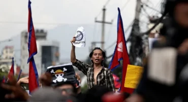 Zbog djece političara u Mercedesima i Louis Vuittonu izbili sukobi s 19 poginulih