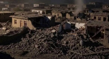 Više od 600 osoba poginulo u potresu u Afganistanu