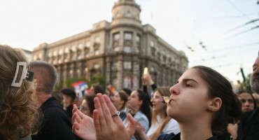 Srbijanski studenti zahtijevaju istragu policijske upotrebe sile
