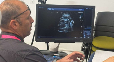 Vrhunski liječnici u SKB Mostar: Muškarac treba štititi ženu i dijete, nema razlike 4. i 40. tjedna trudnoće