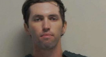 Osumnjičeni za ubojstvo Charlieja Kirka živio je s transrodnim partnerom