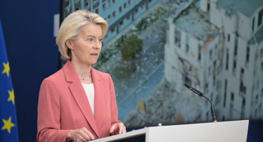 Avion Ursule von der Leyen ostao bez navigacije, sumnja se na rusko ometanje signala