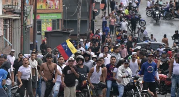Imaju najviše nafte na svijetu, gorivo košta 6 feninga po litru, no zašto su siromašni?