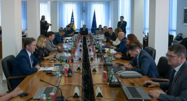 Vlada FBiH dodijelila pomoć privatnim poslodavcima za kolovoz