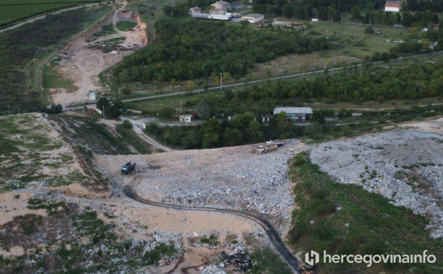 Ponovno otvorena deponija Uborak, kamioni odvoze smeće s mostarskih ulica